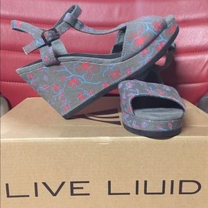BRAND NEW-liuid brand- floral wedges!!